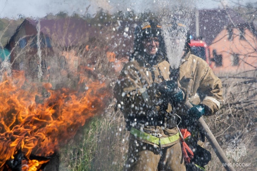 Пожарная обстановка в Алтайском крае становится все опаснее.