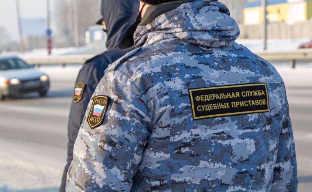 В г. Камень-на-Оби женщина оплатила более 75 штрафов ГИБДД после ареста автомобиля.